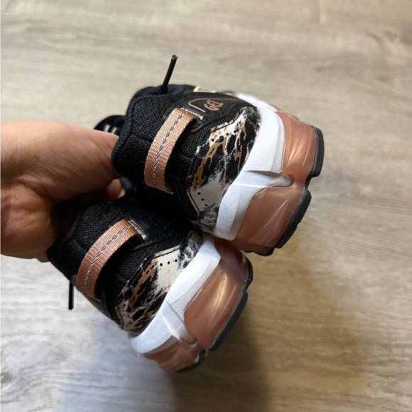 •ASICS• GEL QUANTUM 90 SNEAKERS - Picture 6 of 10